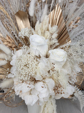Load image into Gallery viewer, X - Everlasting flowers champagne gold &amp; white
