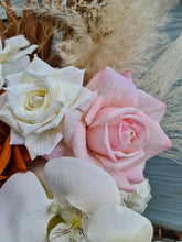 Load image into Gallery viewer, X - Real touch flower arrangement
