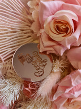 Load image into Gallery viewer, X - Graduation Everlasting flower bunch

