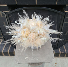 Load image into Gallery viewer, X - Boho everlasting flowers centerpiece
