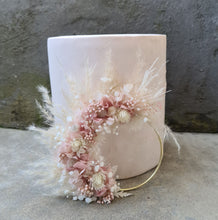 Load image into Gallery viewer, X - Everlasting flowers cake hoop in pink
