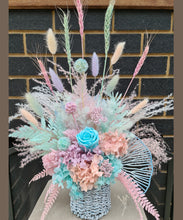 Load image into Gallery viewer, X - Multicoloured everlasting flowers
