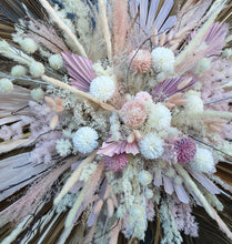 Load image into Gallery viewer, X - Wall art everlasting flowers
