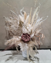 Load image into Gallery viewer, X - Preserved table flowers
