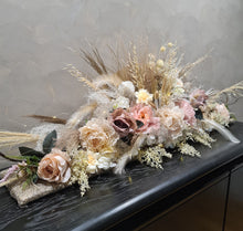 Load image into Gallery viewer, X - Mr &amp; Mrs (Bride &amp; Groom) table flowers
