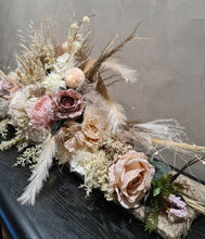 Load image into Gallery viewer, X - Mr &amp; Mrs (Bride &amp; Groom) table flowers

