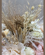 Load image into Gallery viewer, X - Mr &amp; Mrs (Bride &amp; Groom) table flowers
