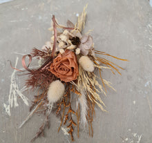 Load image into Gallery viewer, X - Everlasting flowers rustic buttonholes
