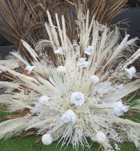 Load image into Gallery viewer, X - Everlasting arbour flowers
