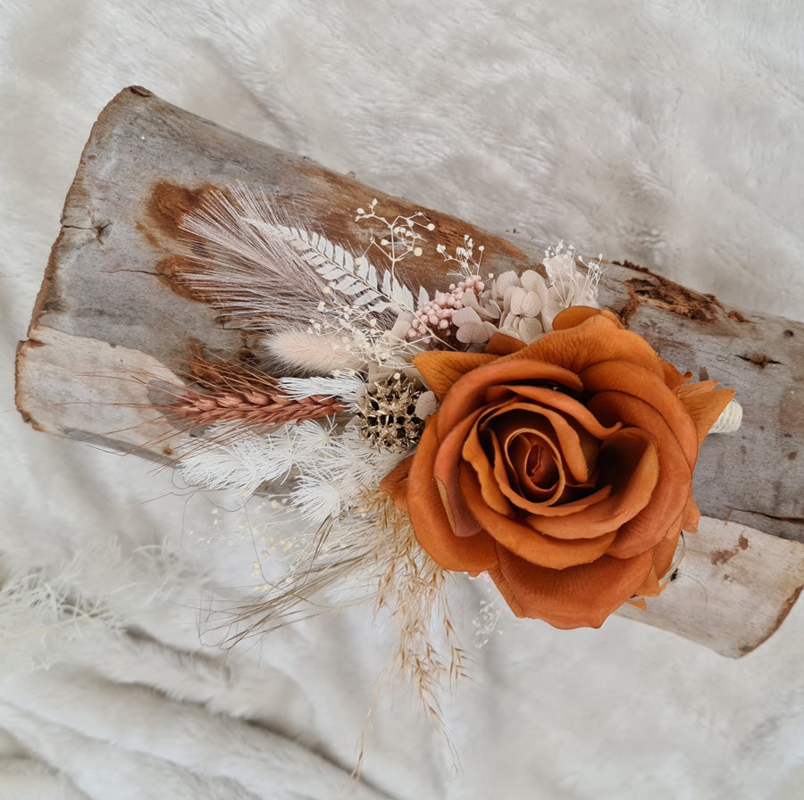 X - Oversized real touch flower buttonhole