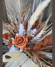 Load image into Gallery viewer, X - Preserved bridesmaids bouquet - rustic
