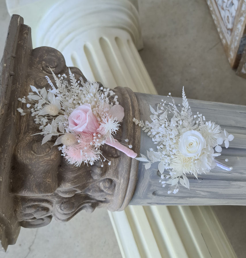 X - Preserved flowers buttonholes