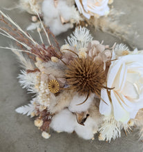Load image into Gallery viewer, X - Corsages silk &amp; preserved
