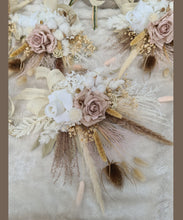 Load image into Gallery viewer, X - Real touch bridesmaids bouquets - palm spear arrangement

